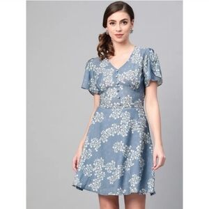 Sassafras Women's Blue Floral Casual Romantic Peasant Dress Cottagecore